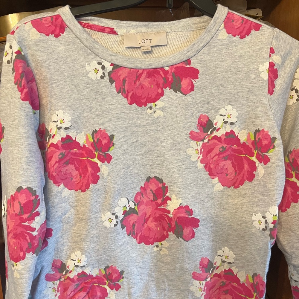 LOFT Gray Sweatshirt with Pink Floral Design M